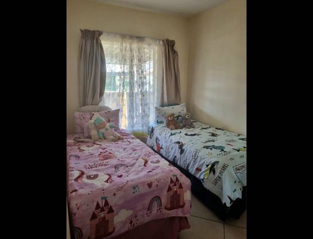 3 BEDROOM HOUSE FOR SALE IN KYA SANDS